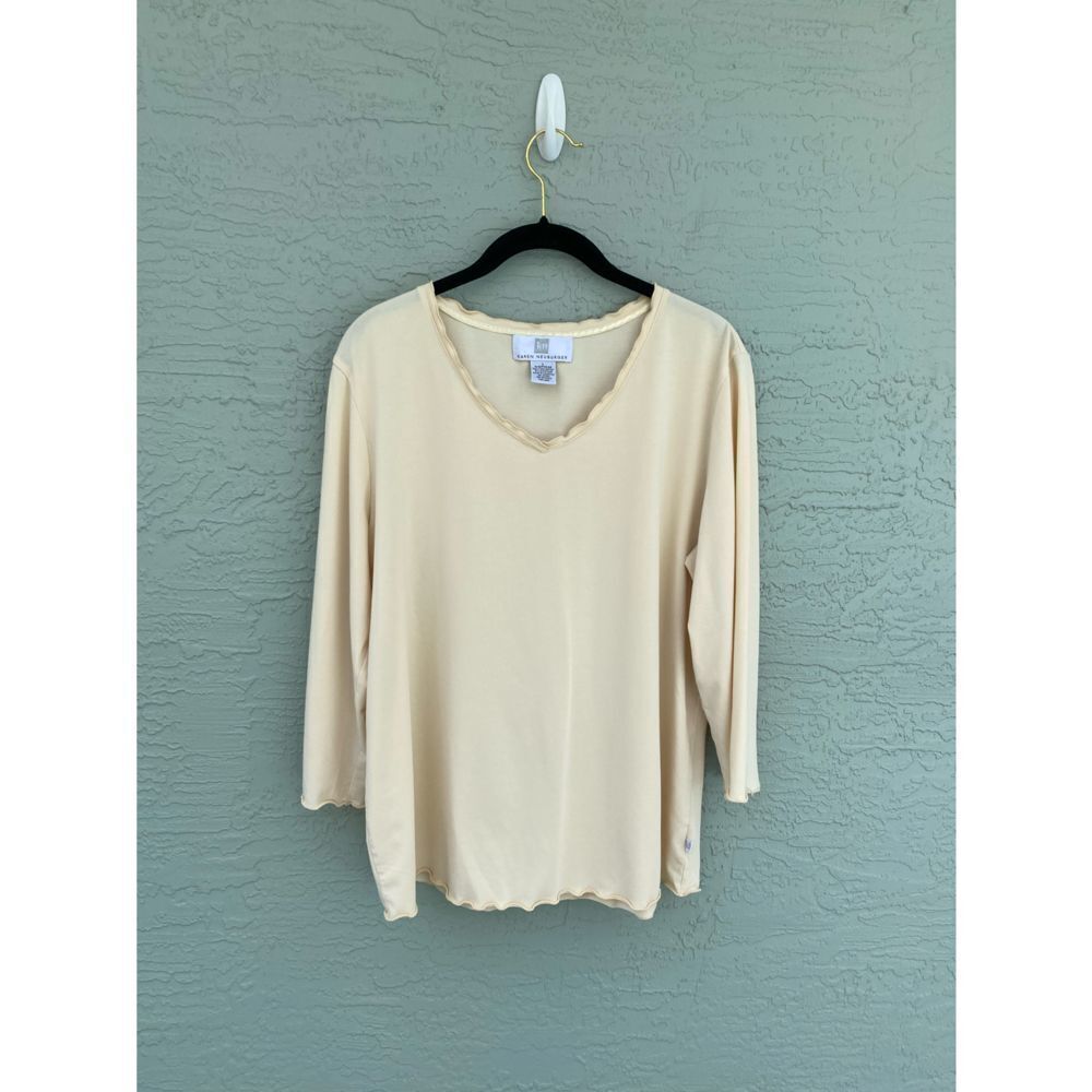 Karen Neuburger Sleepwear Sz L  Yellow V Neck